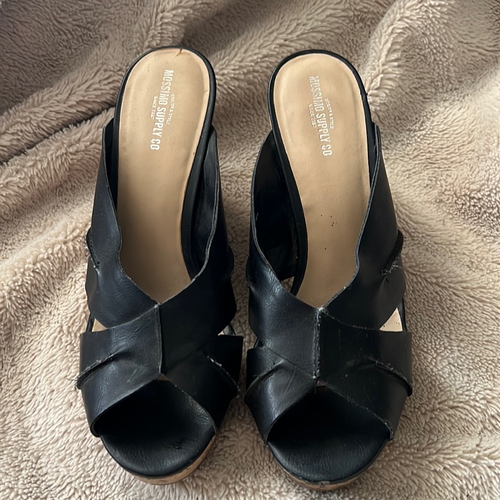 Mossimo Black Wedge Sandals size 10 Womens